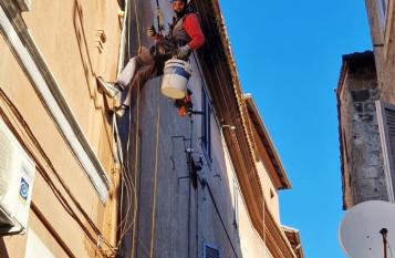 Intervenire nel centro storico di una citta': competenza e rispetto della architettura. - 